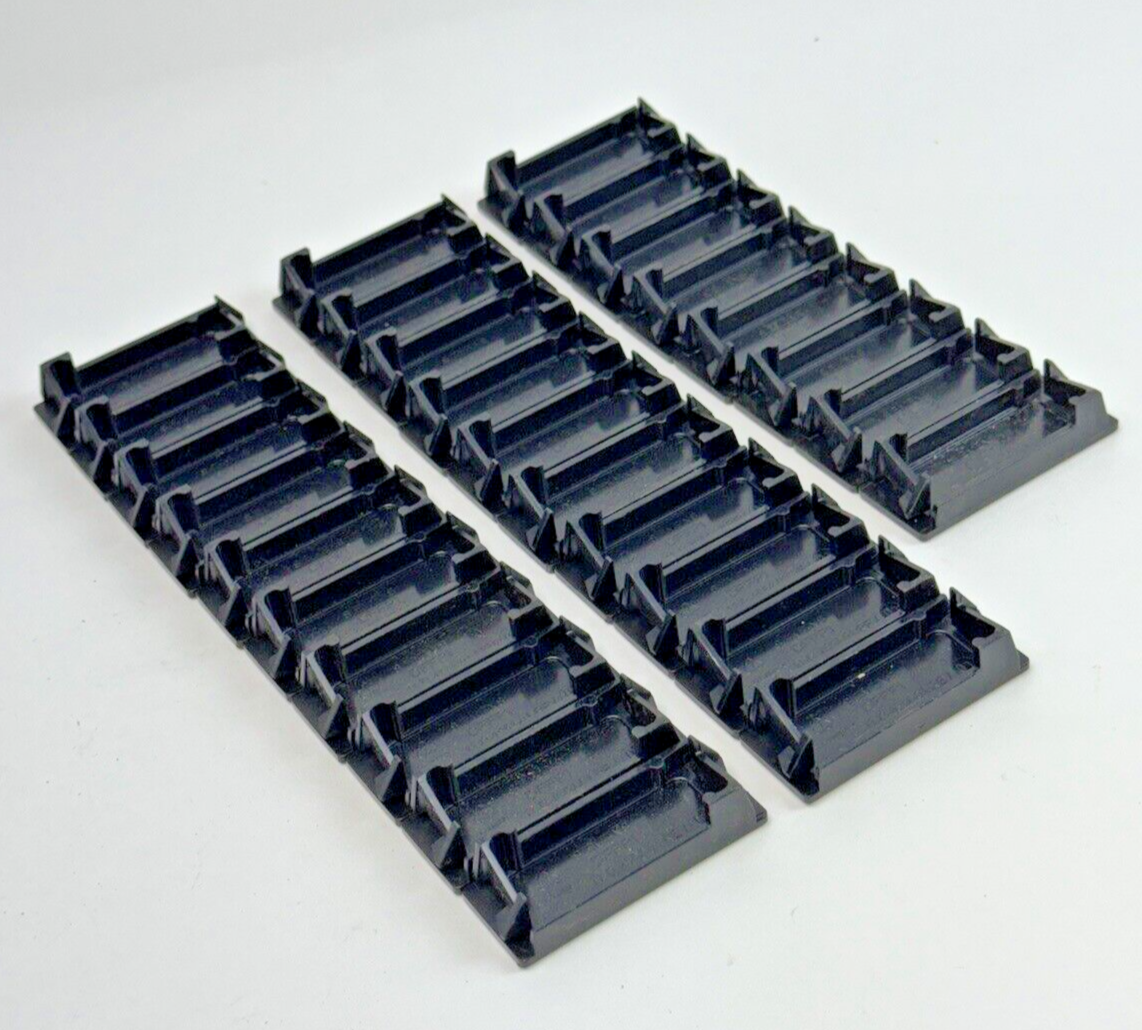 SIEMENS *LOT OF 28* - DFFP1 - 1" FRONT PLATE FILLER - 28 PIECES **READ DESC.