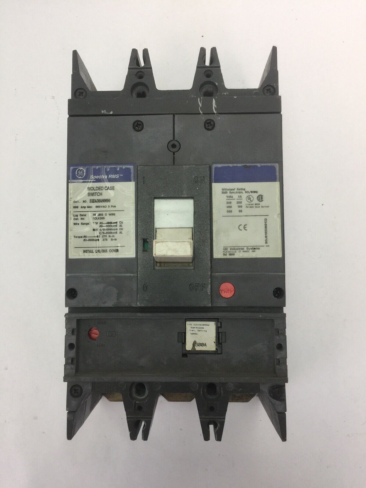 GE SGDA36AN0600 CIRCUIT BREAKER 600VAC 600A 3P SPECTRA RMS SGDA36A00060 TRIP