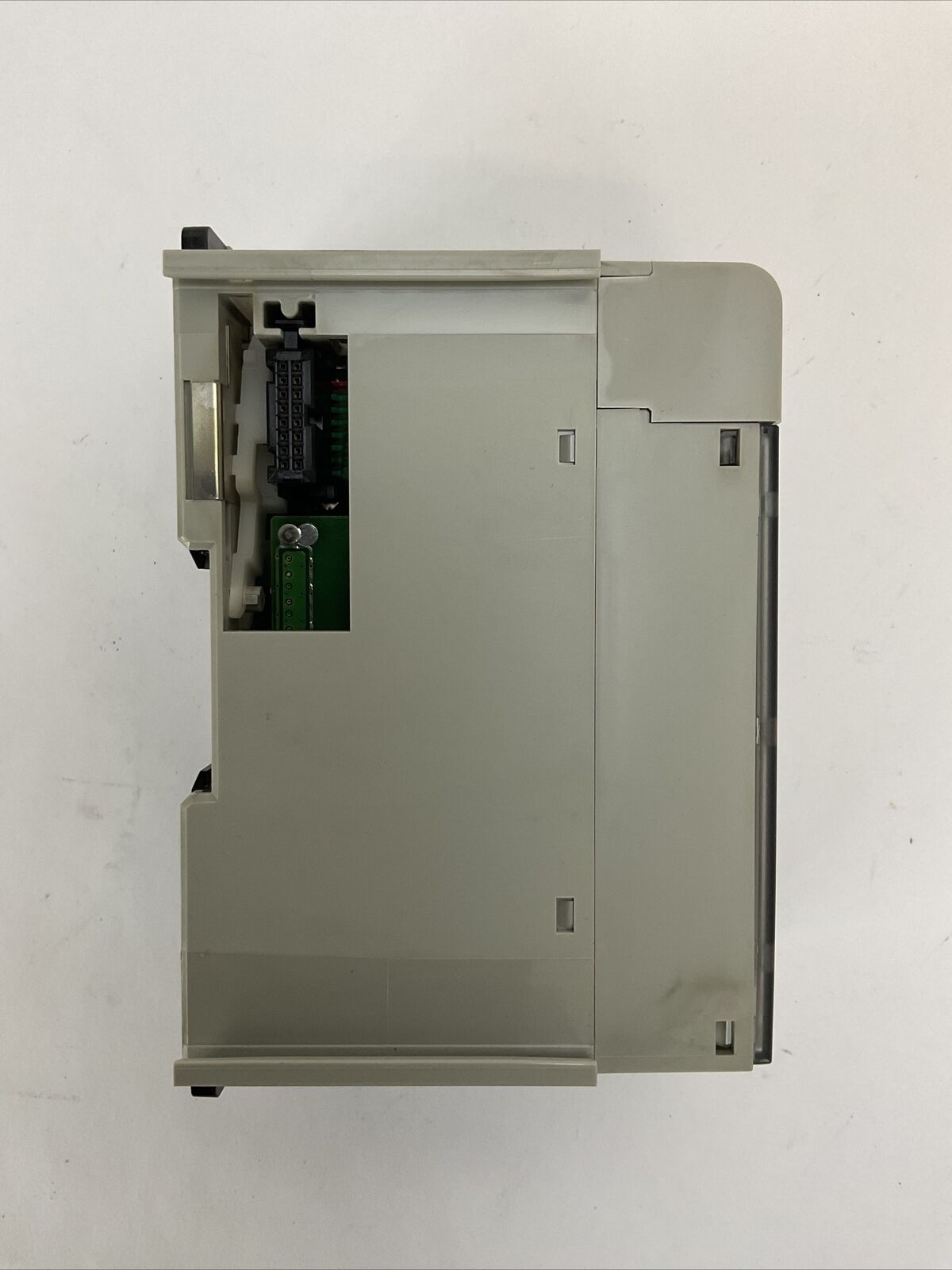 ALLEN BRADLEY 1769-OA16 SER A REV 2 F/W REV 3.1 16PT 85-265VAC OUTPUT MODULE
