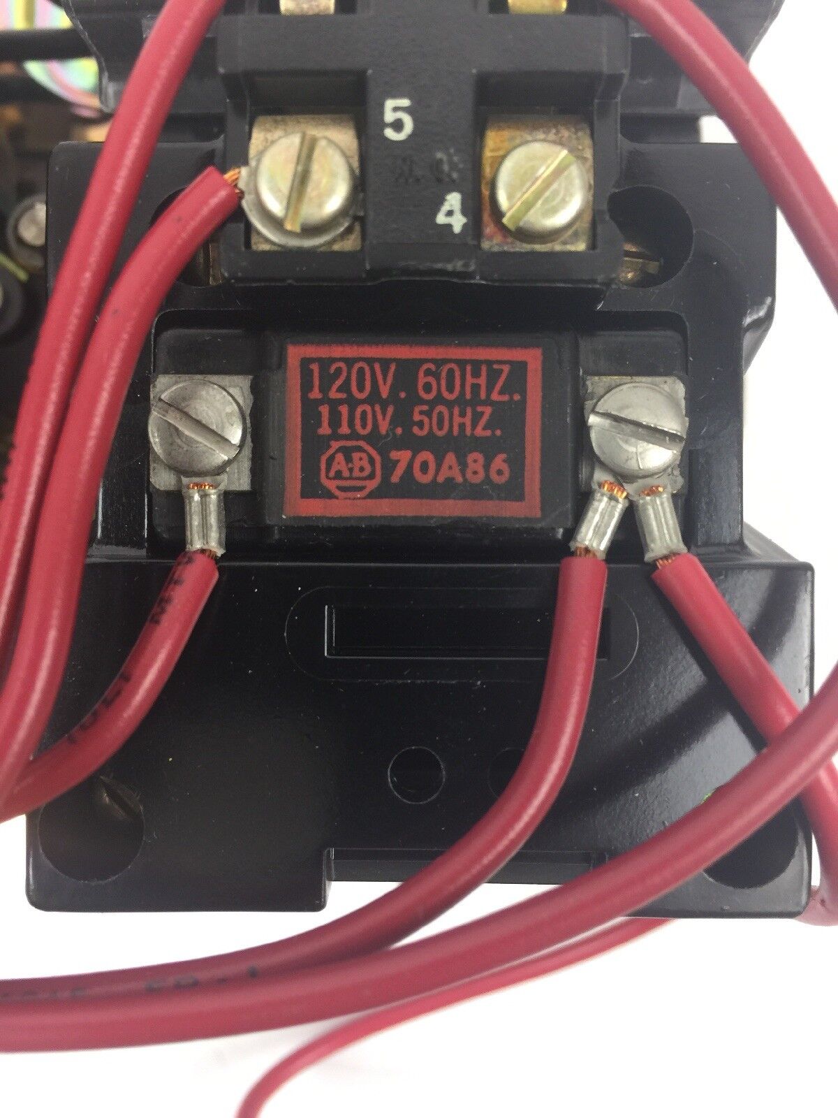 ALLEN BRADLEY 715X-A0D3000 TWO SPEED STARTER SIZE 0 PHASE 3 120V 60HZ NO CONTACT