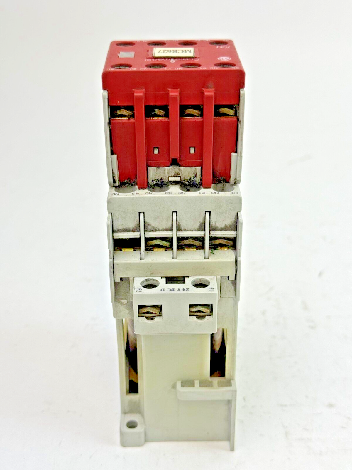 ALLEN-BRADLEY - 700S-CF620DJC SER. A - SAFETY CONTACTOR W/ 24 VDC COIL