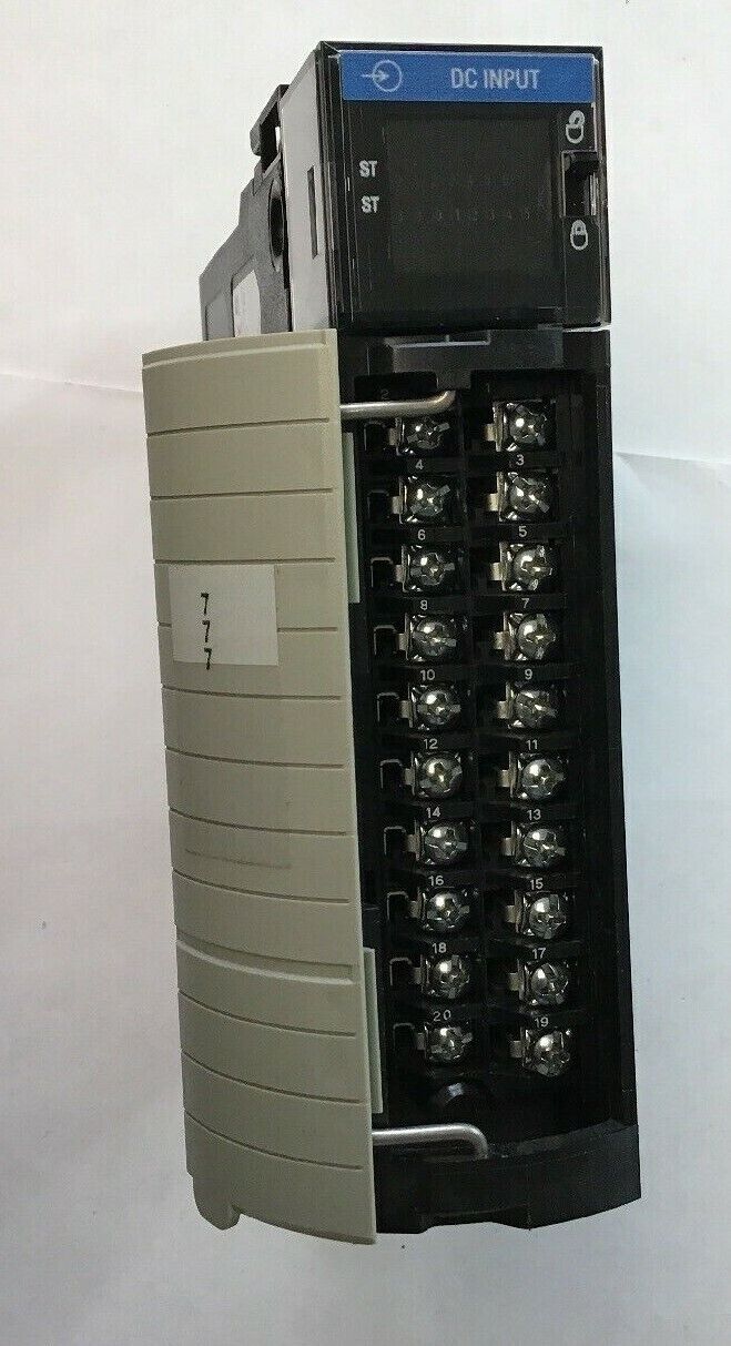ALLEN BRADLEY 1756-IB16 SER.A 16POINT D/I MODULE FW3.3 24VDC ***LOTOF2***