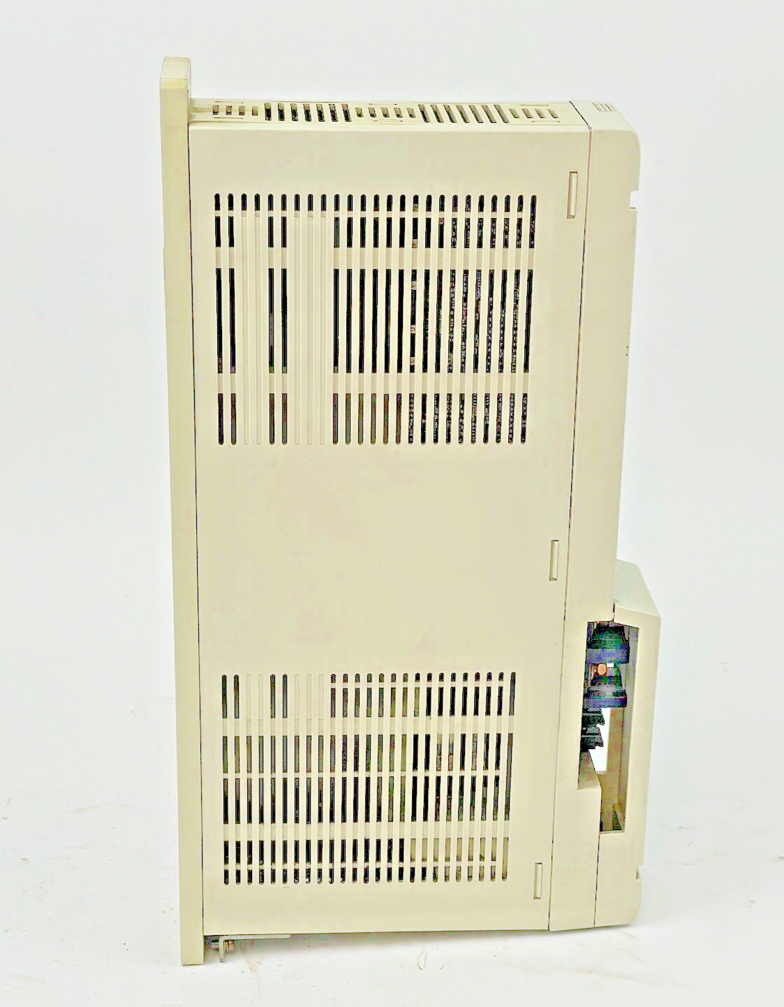 MITSUBISHI - MDS-C1-V1-10- SERVO DRIVE UNIT 200-230v-ac 270-311v-dc 3ph 155v 1kw