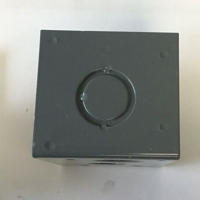 ARROW HART 6810G MANUAL MOTOR STARTER 30A 600VAC 2POLE 1PH 7.5HP