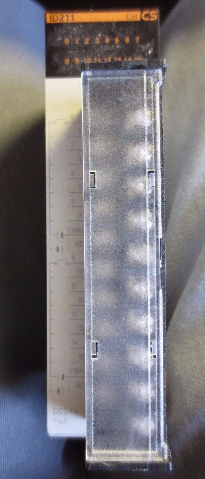 OMRON CS1W-ID211 INPUT UNIT - 24VDC, 16PT, 7mA - INPUT MODULE