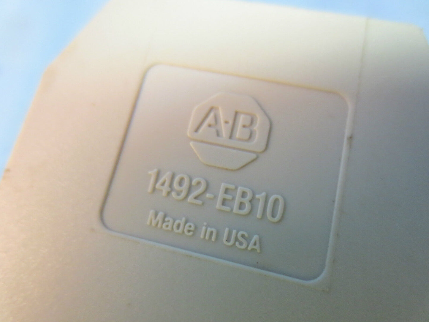 ALLEN-BRADLEY 1492-W6 (10 PCS.) w/ 1492-EB10