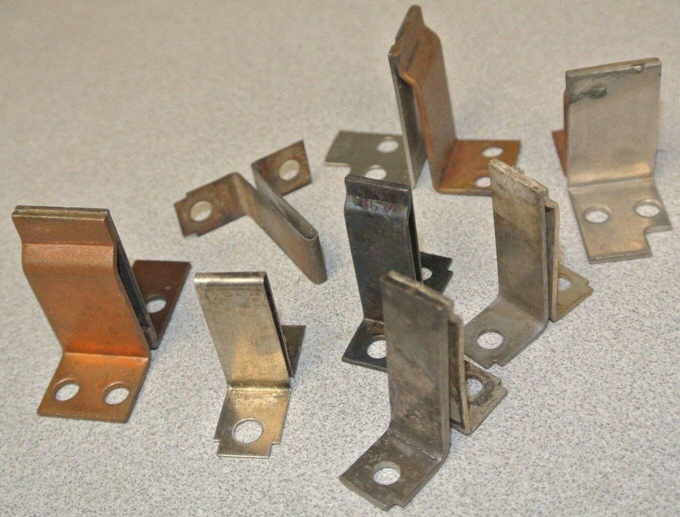 MIXED LOT of 32 / THERMAL OVERLOAD HEATERS / GE / WESTINGHOUSE / A-B / C-H / ***