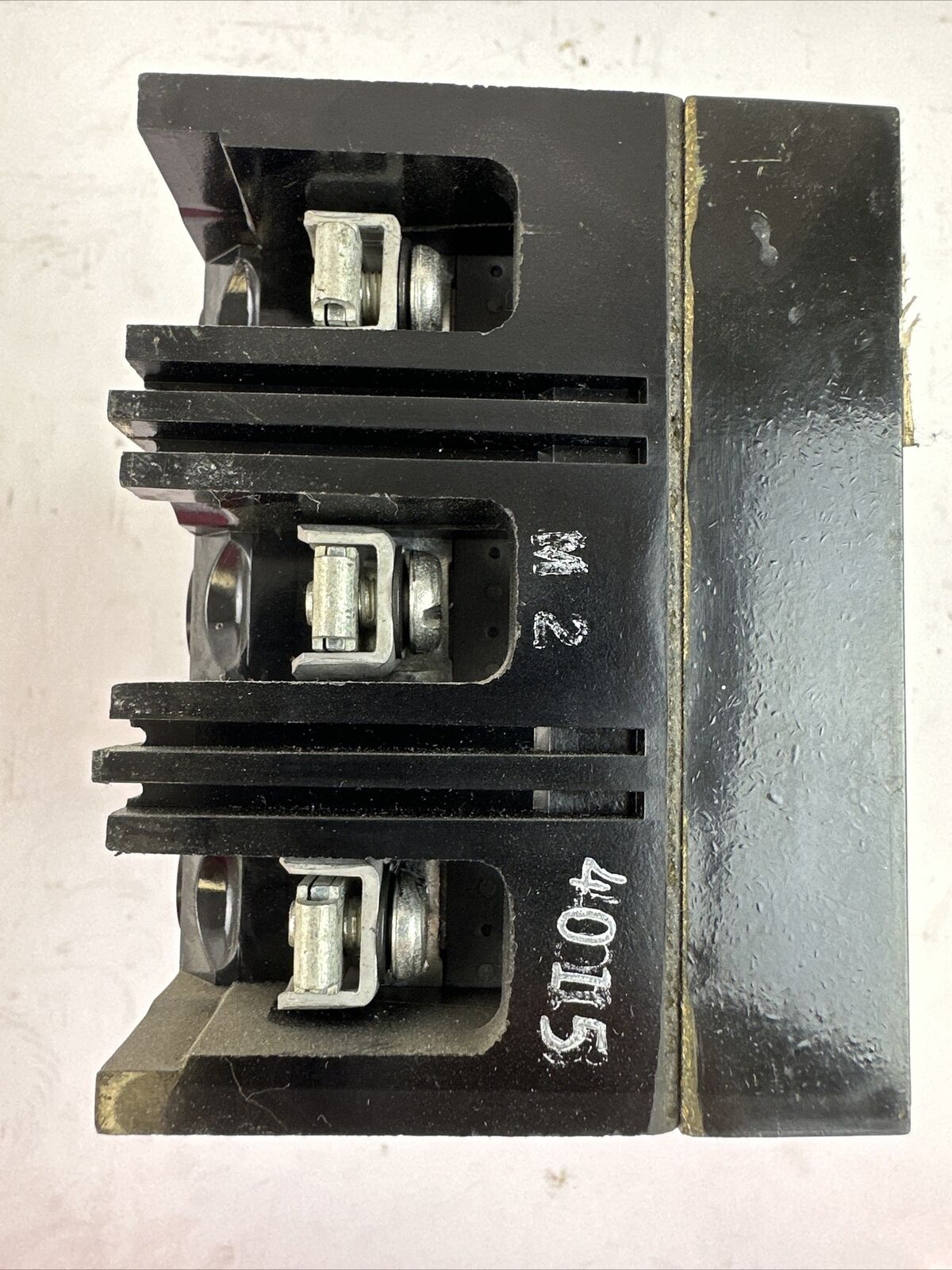 GE TED134015 CIRCUIT BREAKER 480VAC 15A 3POLE
