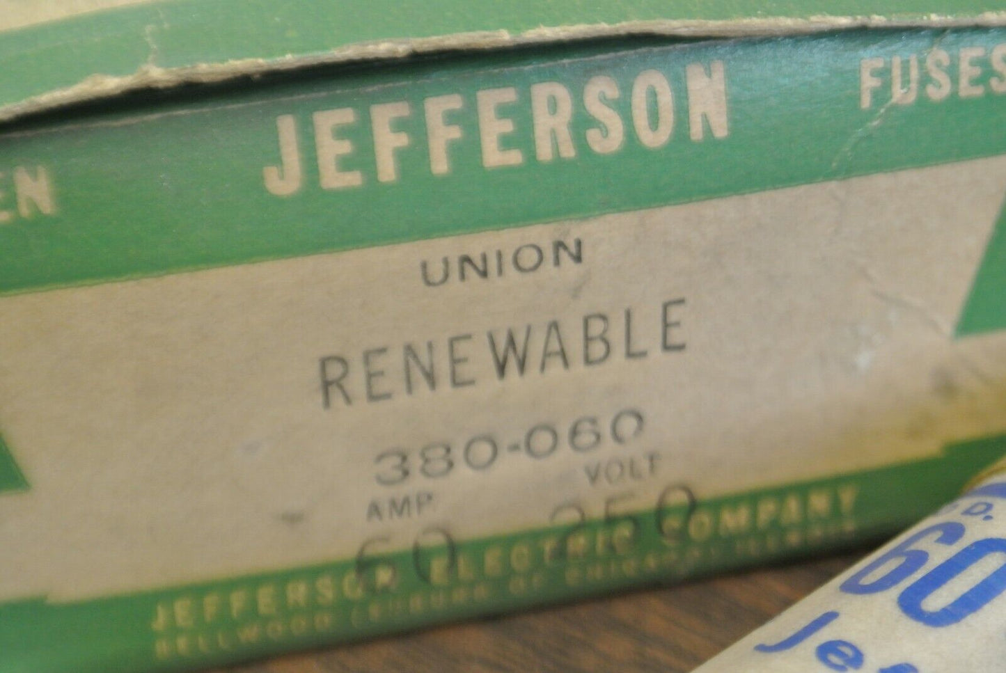 LOT of 8 JEFFERSON UNION 380-060 RENEWABLE FUSE / 60A / 250V / NEW SURPLUS
