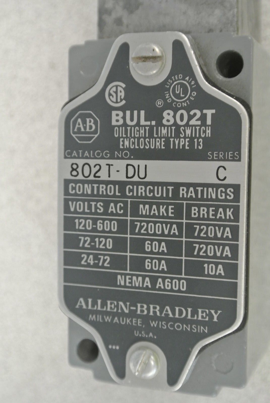 ALLEN-BRADLEY 802T-DU Ser. C / OILTIGHT LIMIT SWITCH / SPRING RETURN NEW SURPLUS
