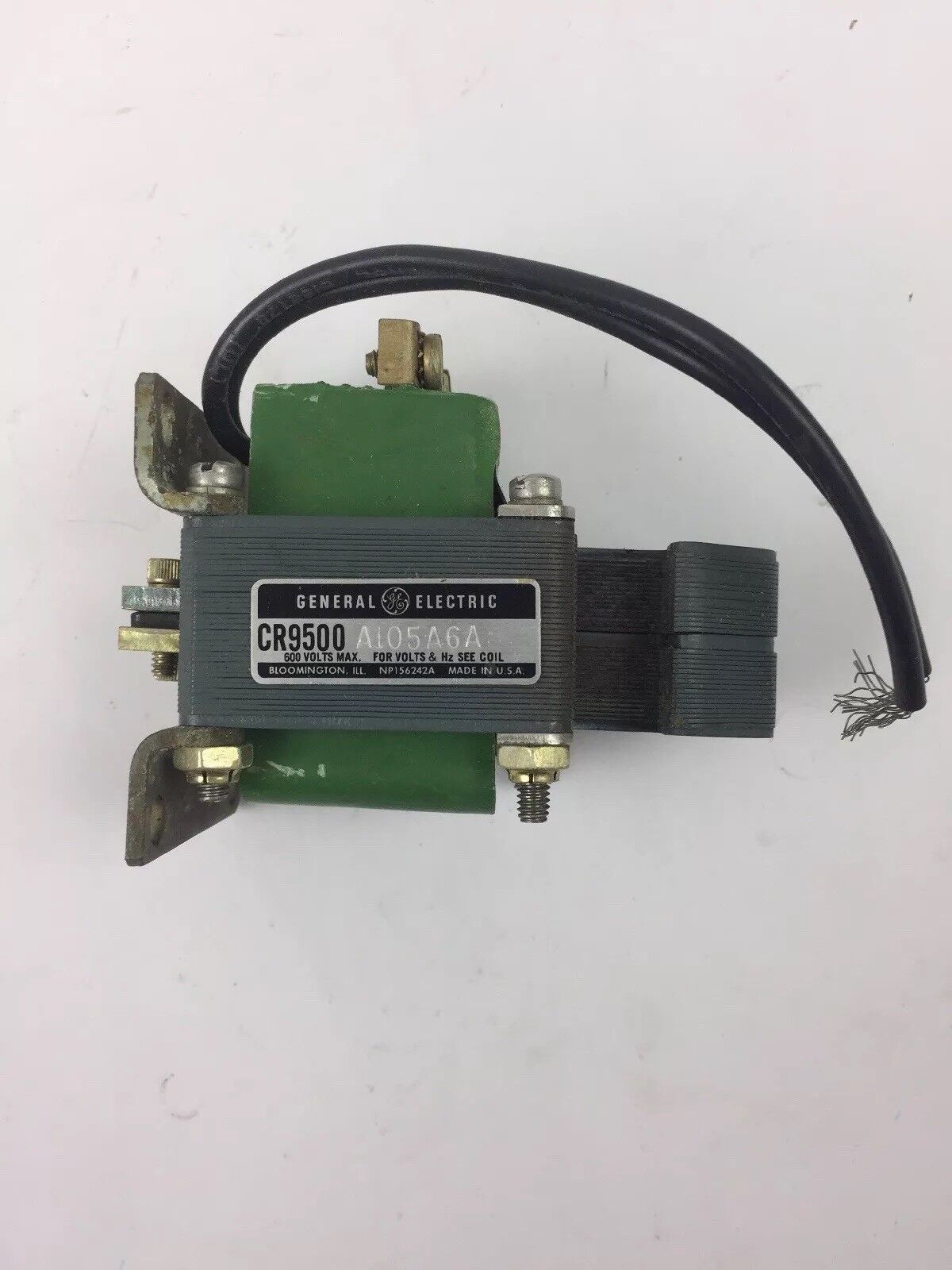GE CR9500A105A6A SOLENOID 115V 50HZ PUSH TYPE END MTG