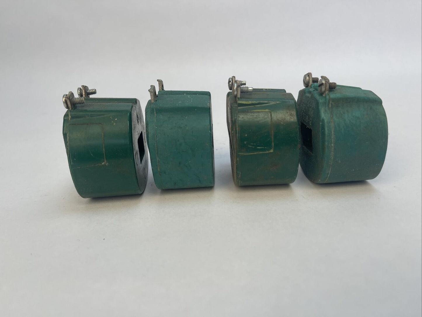 CUTLER HAMMER 1318-2 COIL 208/220V 60CY (LOT OF 4)