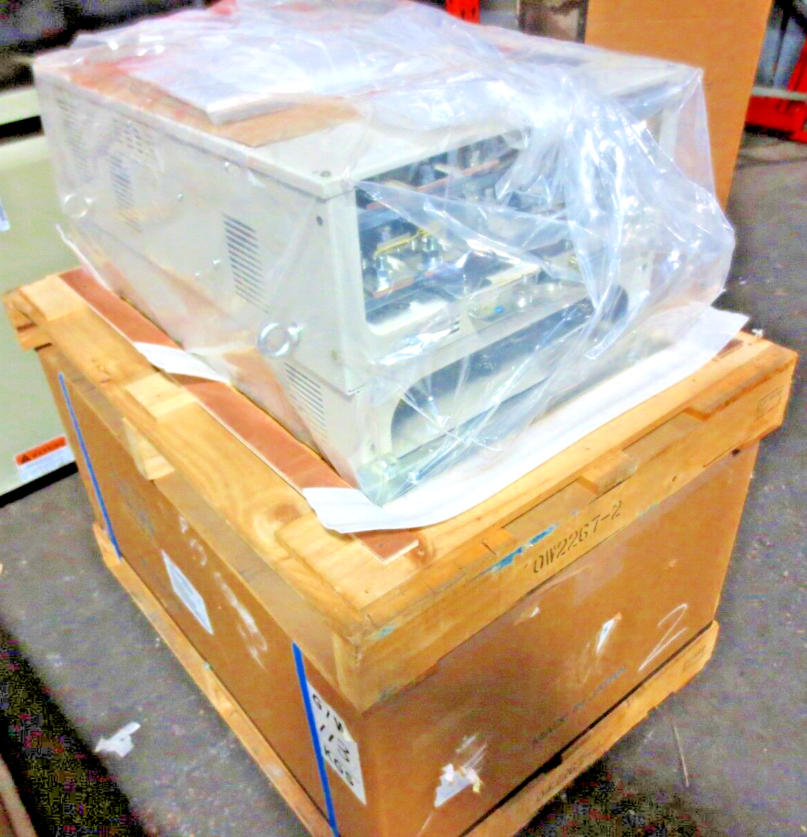 YASKAWA CIMR-LU2A0346AAA / L1000A AC DRIVE - 200V, 3PHASE, 346A - ELEVATOR DRIVE
