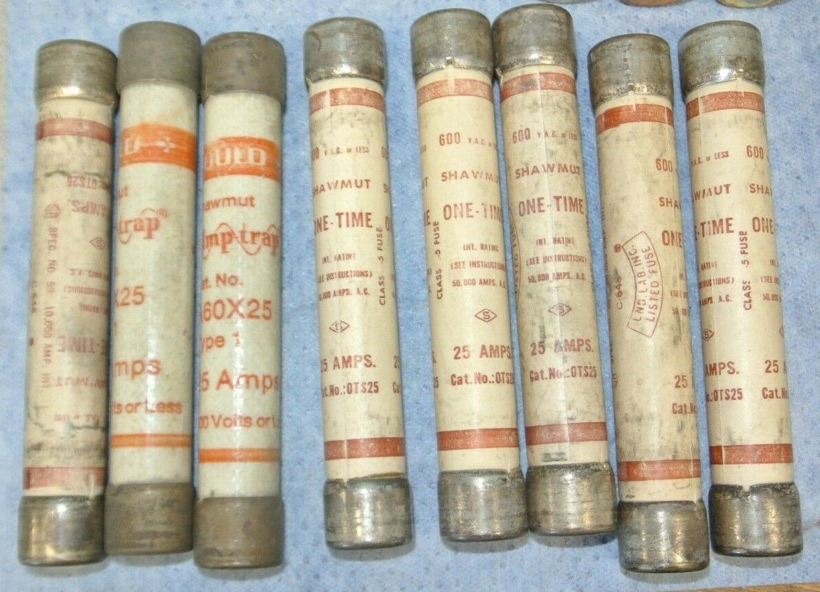 HUGE LOT of 35 ONE-TIME FUSES 5A, 6A, 8A, 10A, 15A, 20A, 25A / 600V / SEE BELOW