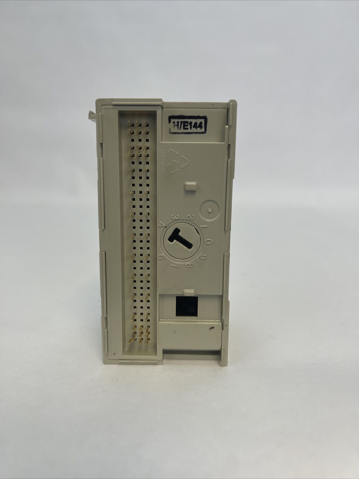ALLEN BRADLEY 1794-OW8 RELAY OUTPUT MODULE REV D01 SUPPLY 24VDC FLEXBUS 5VDC
