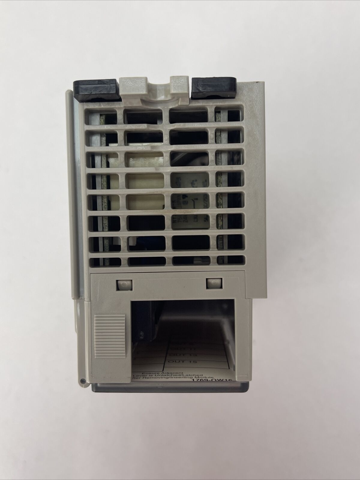 ALLEN BRADLEY 1769-OW16 SER A F/W REV 3.1 16PT 5-265VAC 5-125VDC FORM A RELAY