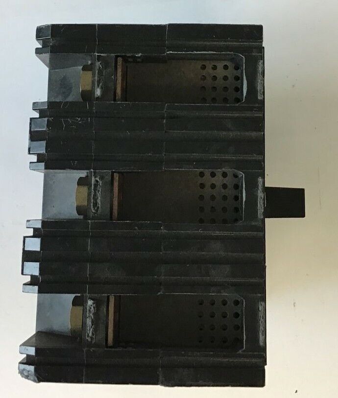 SQUARE D FHL36040 CIRCUIT BREAKER 40A 600VAC 250VDC