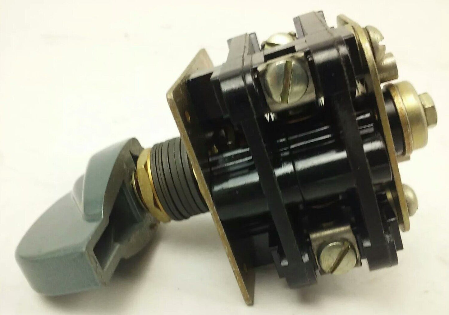 ALLEN BRADLEY E354849/1 ROTARY PILOT SWITCH, SIZE 10, 25A, E354849-1, BUL. 806