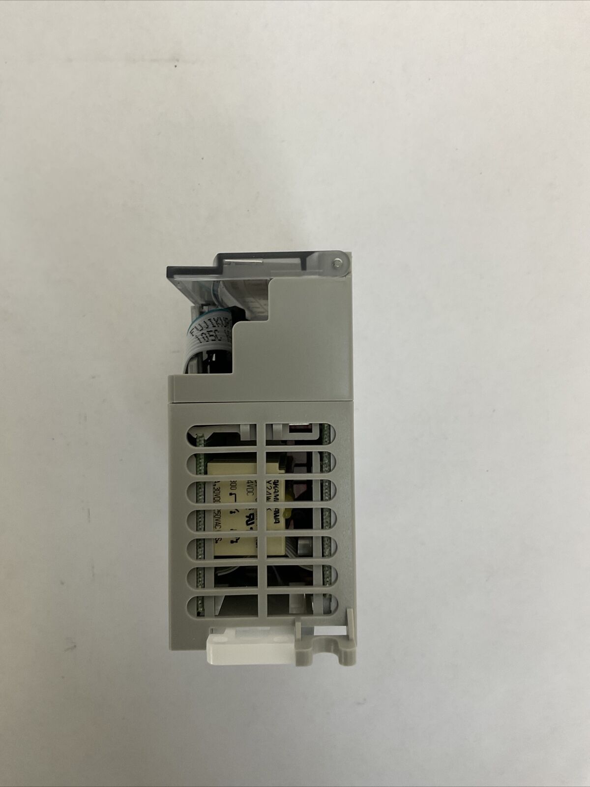 ALLEN BRADLEY 1762-OW16 SER B REV A MICROLOGIX 16 PT VAC/VDC RELAY OUTPUT MODULE