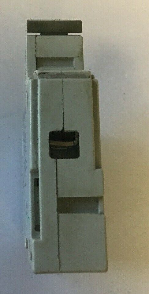 ALLEN BRADLEY 1492-CB1 G300 SER. C 30A 277V 5HP CURCUIT BREAKER