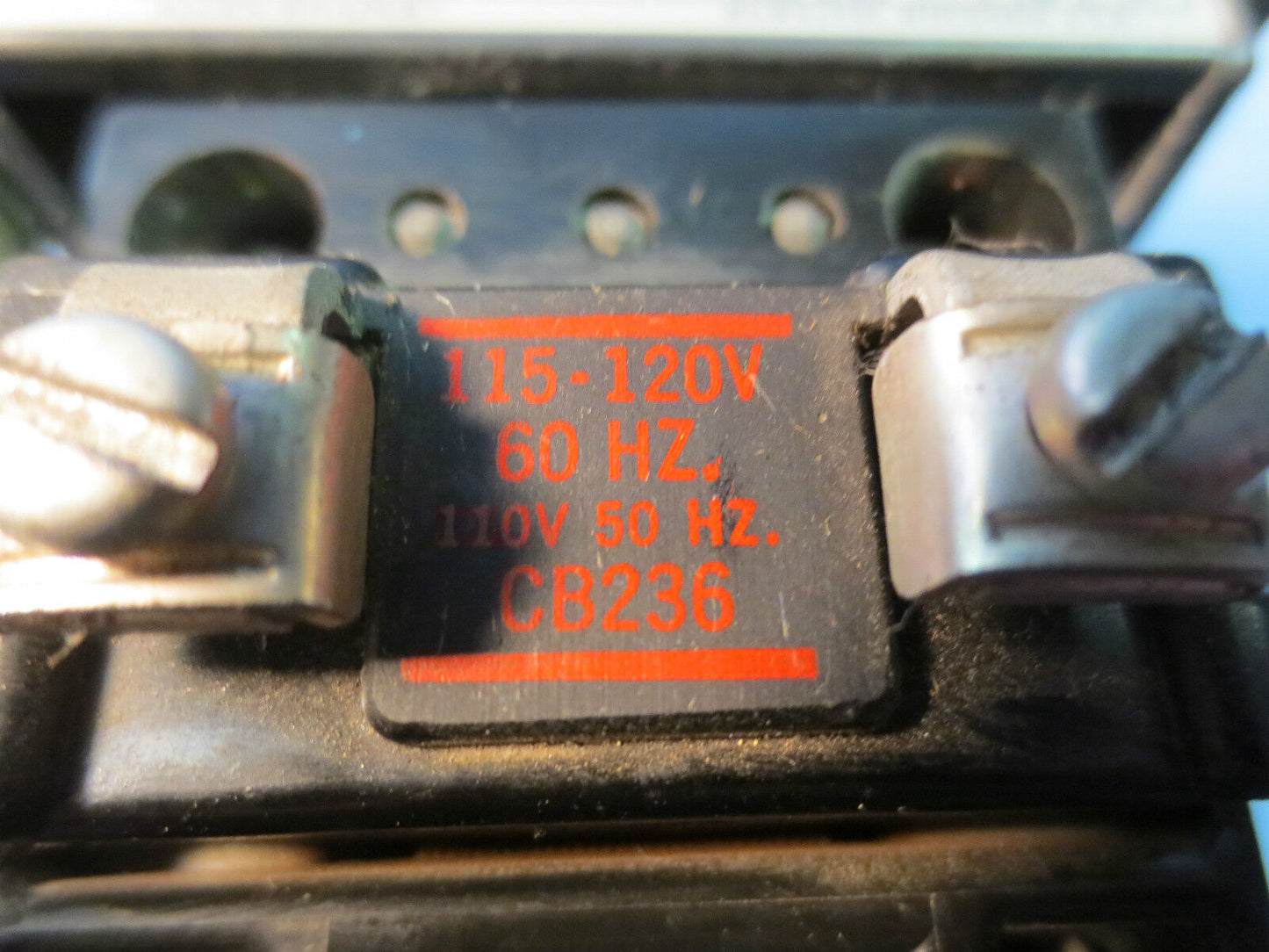 ALLEN-BRADLEY 509-BOD Ser. B MOTOR STARTER, NO OVERLOAD RELAY, COIL CB236