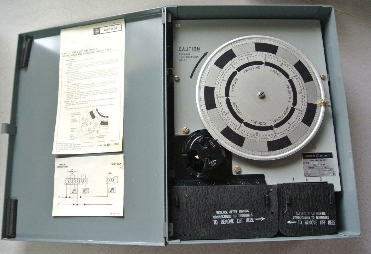 GE CONTROL CR121EN02HA22 SEVEN DAY TIME SWITCH 120V MOTOR 277V SWITCH 40A NEW
