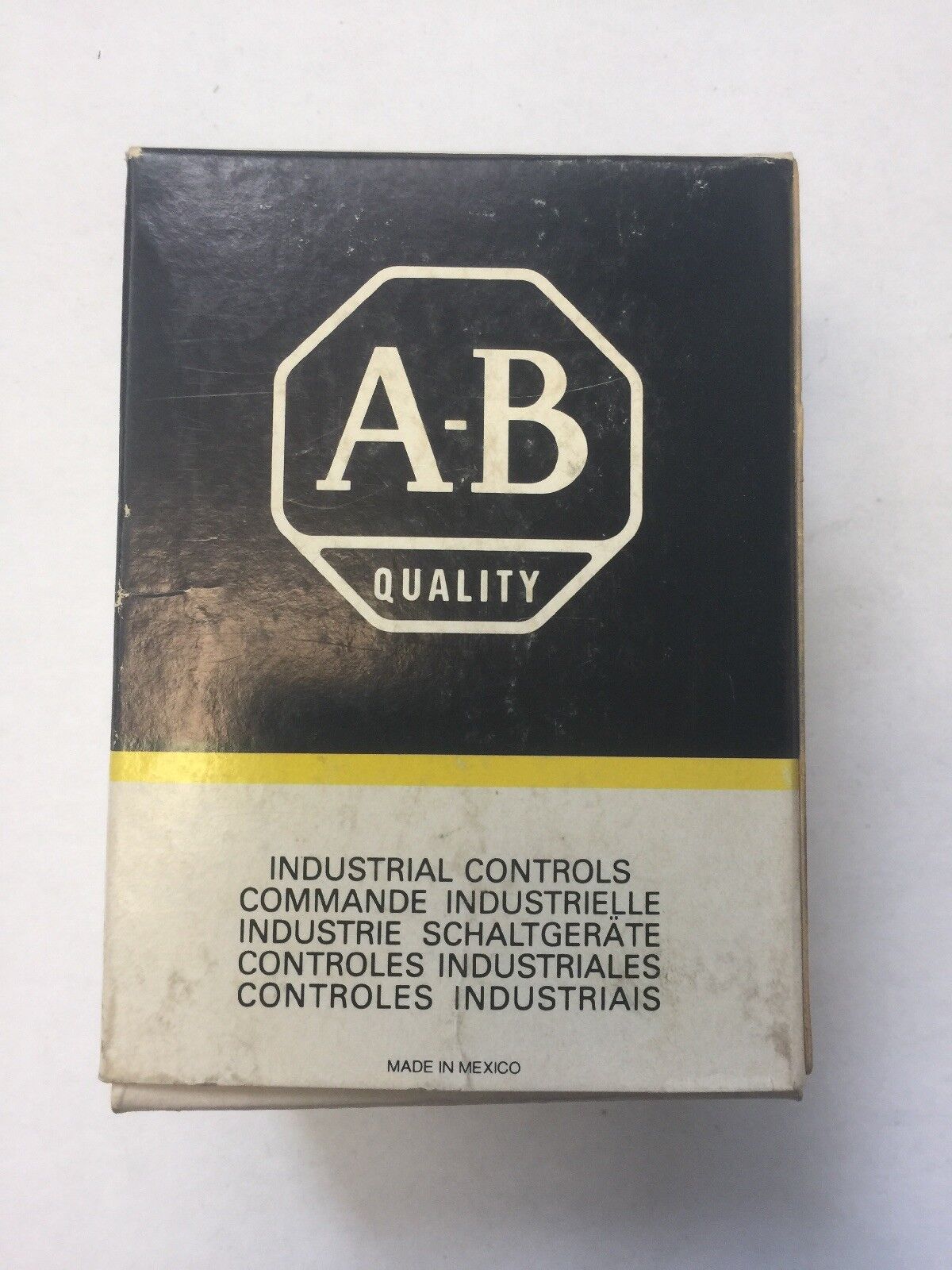 ALLEN BRADLEY 700-HT12AA24 TIMING RELAY 24VAC SER A
