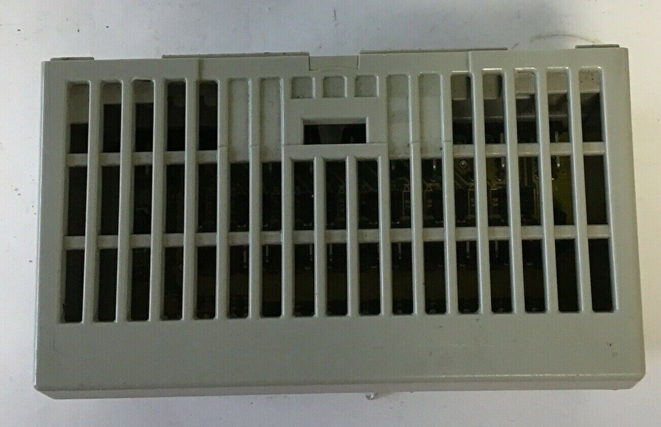 ALLEN BRADLEY 1794-0B16/A SOURCE OUTPUT 24VDC