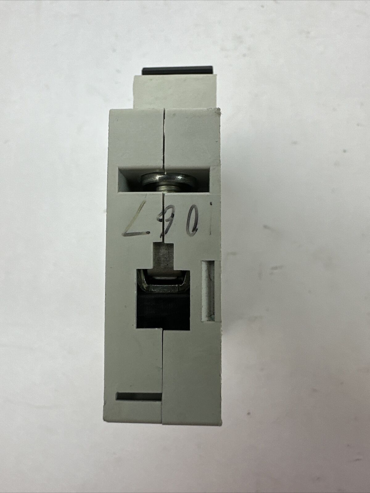 EATON FAZ-B5/1-SP CIRCUIT BREAKER 5A 230/400VAC 240/415VAC 1POLE