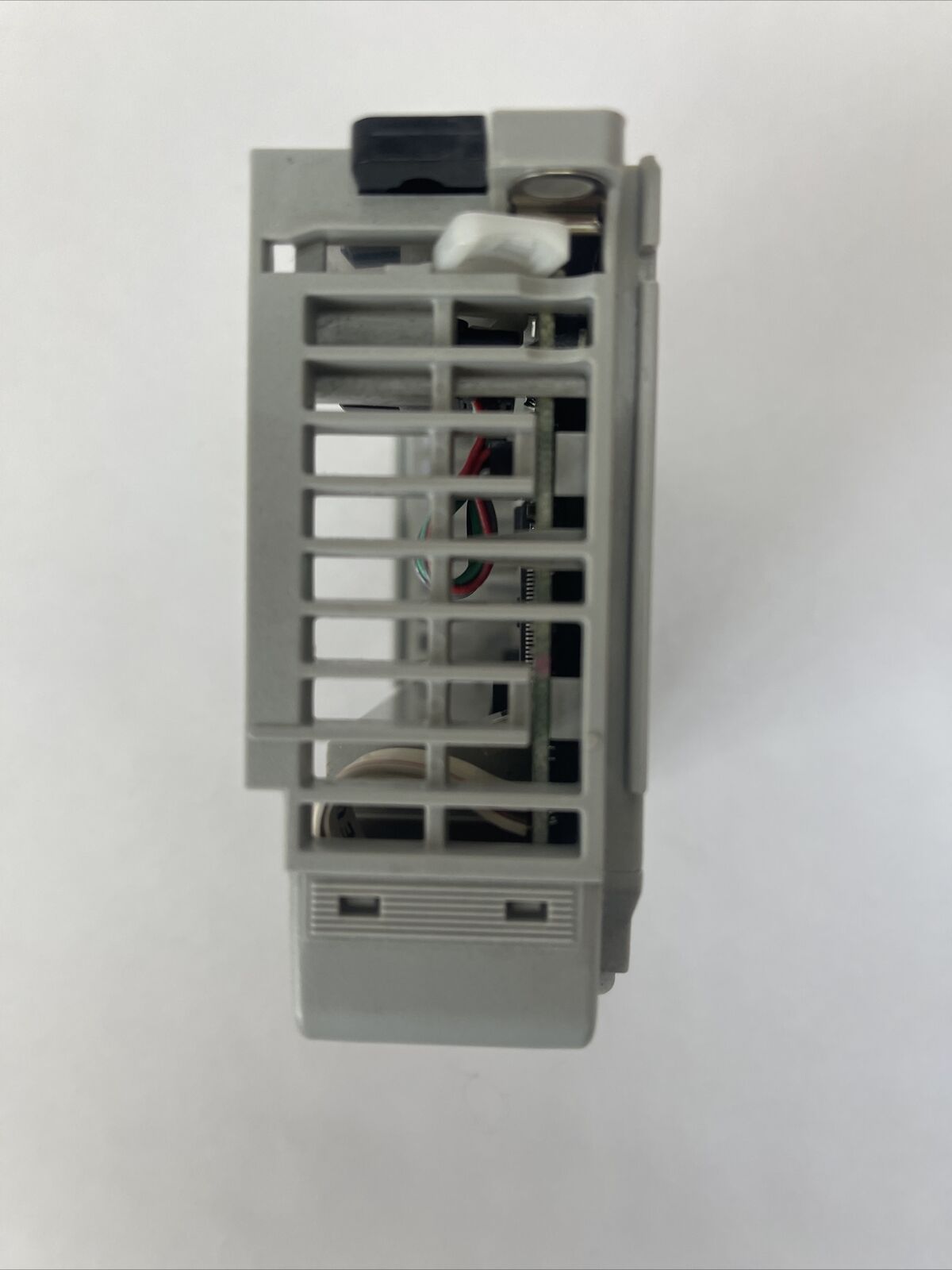 ALLEN BRADLEY 1769-OB16P SER B REV 2 F/W REV 3.1 COMPACT I/O 16PT 20.4-26.4VDC