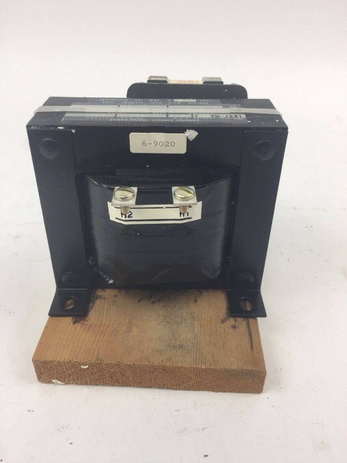 ALLEN BRADLEY 1497-N6 CONTROL CIRCUIT TRANSFORMER .200 KVA 600V 60HZ SERIES A