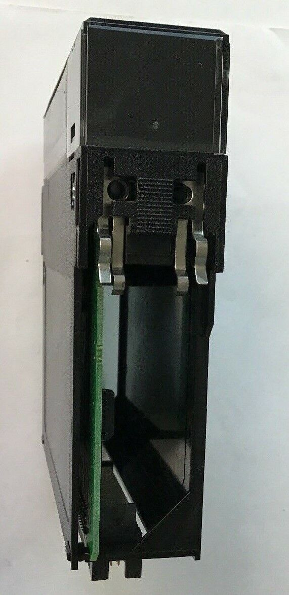 ALLEN BRADLEY 1756-IB16 SER.A 16POINT D/I MODULE FW3.3 24VDC ***LOTOF2***