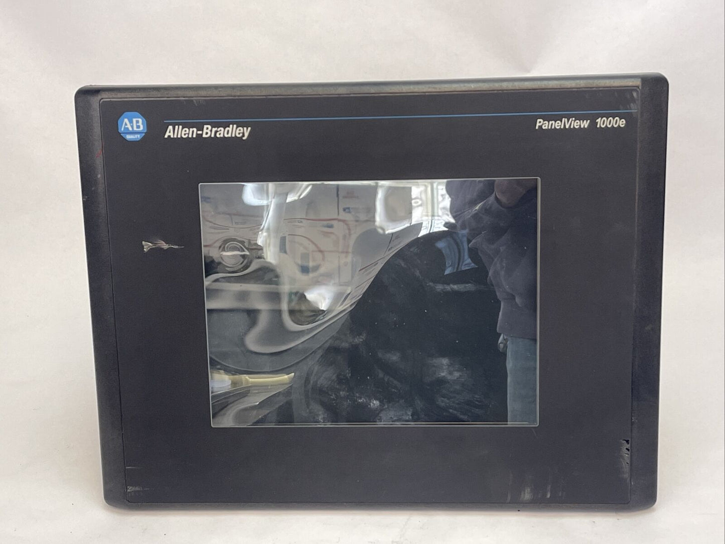 ALLEN BRADLEY 2711E-T10C6 SER D REV E FRN 5.16 PANELVIEW 1000E 115-230VAC 70W