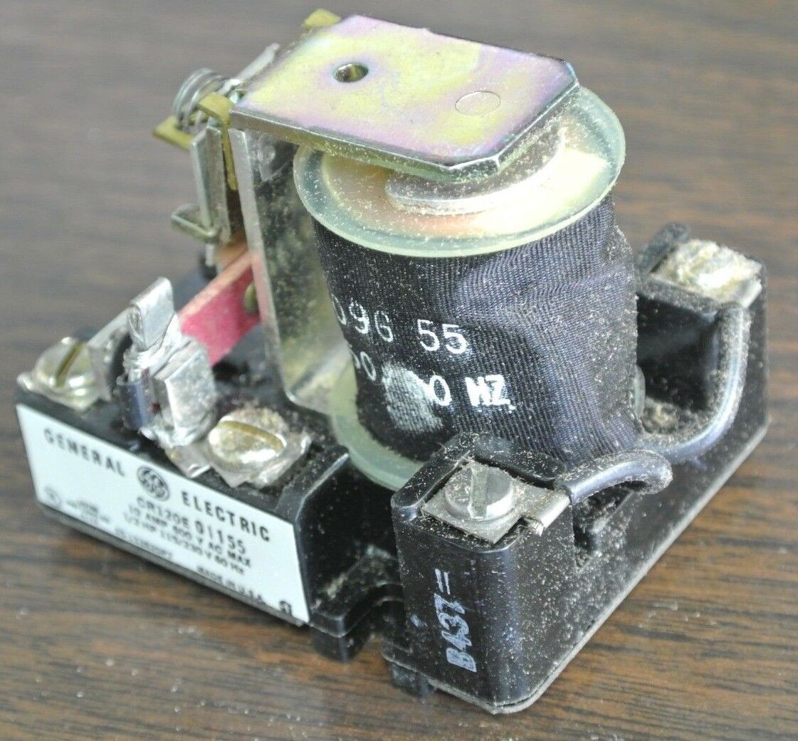 GE CR120E01155 GENERAL PURPOSE RELAY - 10A, 1/2HP, 115/230VAC - NEW SURPLUS