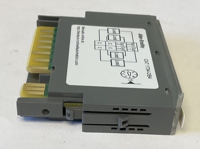 ALLEN BRADLEY 1734-OB4 OUTPUT MODULE SER.C FW3.022 5VDC 75MA