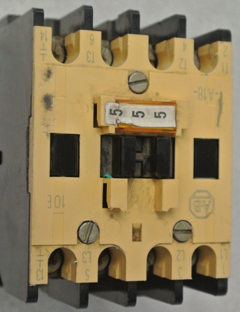 ALLEN-BRADLEY 100-A18ND3 Ser. C / CONTACTOR 18A, 3-P, 220-660VAC, 24VAC COIL