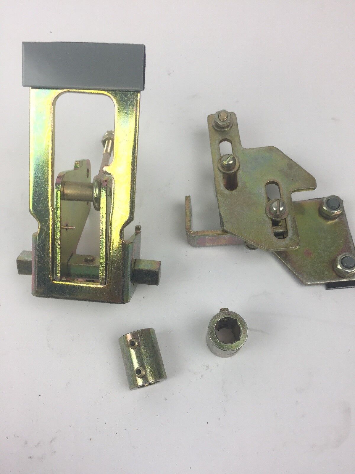 ALLEN BRADLEY 1494F-N21 MULTIPLE DOOR INTERLOCK KIT
