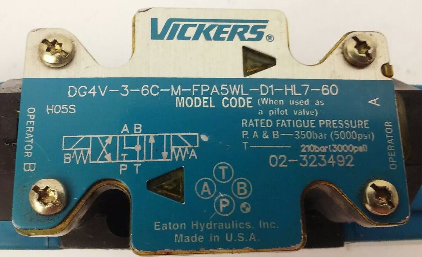 VICKERS, DG4V-3-6C-M-FPA5WL-D1-HL7-60, HYDRAULIC CONTROL VALVE, 02-329218, USED
