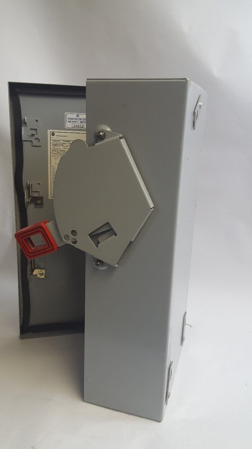 GENERAL ELECTRIC THN3361M, SAFETY SWITCH, 30A, 600VAC, 250V 1, 5, 12 ENCLOSURE