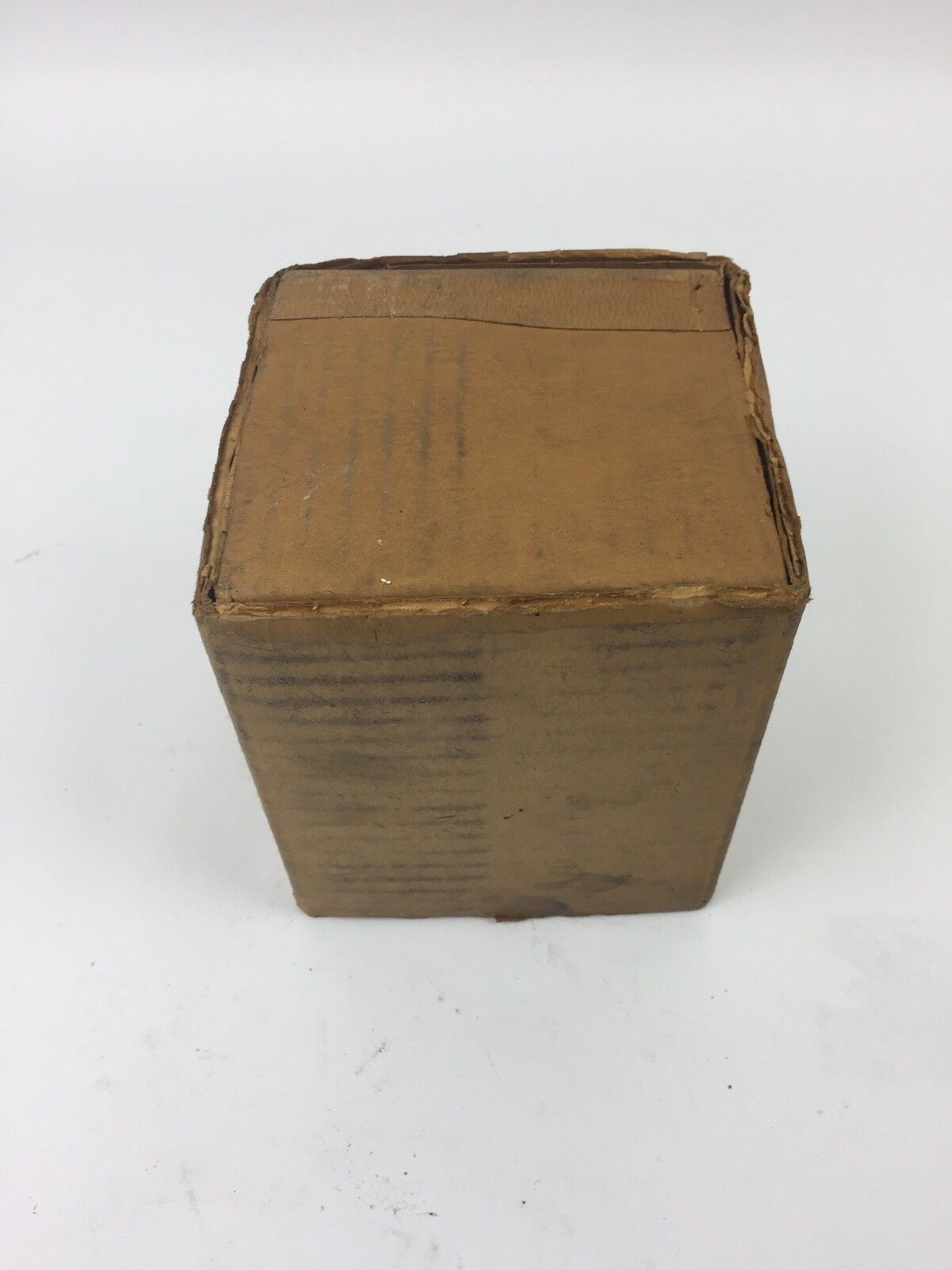 CUTLER HAMMER 9575H2000 MAGNETIC A.C. RELAY 110 VOLTS 60 CYCLES OPEN TYPE