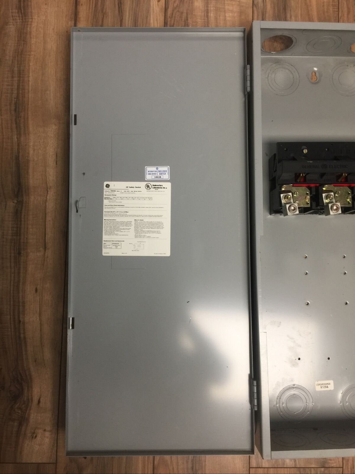 GE THN3364 SAFETY SWITCH 200AMP 250VDC 600VAC 150HP 3 PHASE NON-FUSIBLE MODEL 10