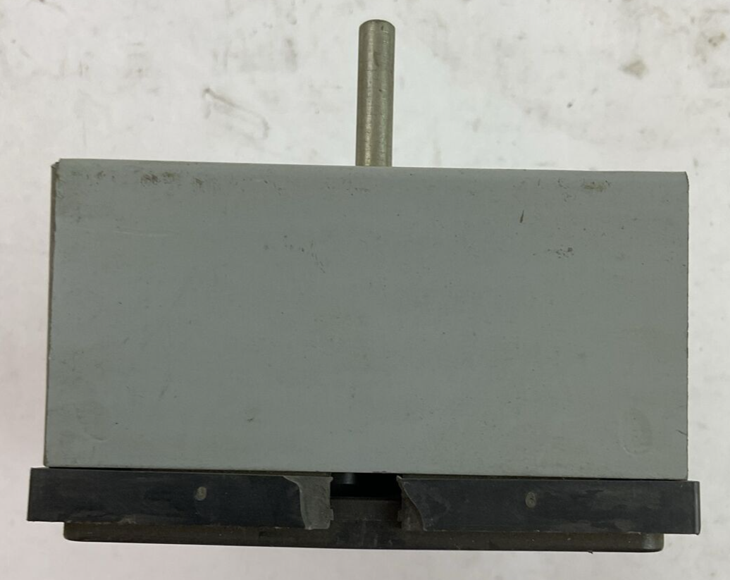 GE TA9VT20MG MICRO VERSA TRIP FAULT TRIP ANNUNCIATOR