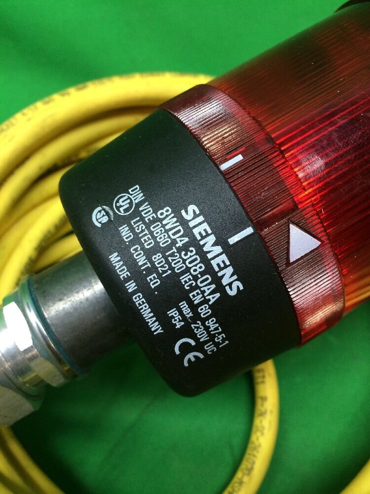 SIEMENS STACK LIGHT 8WD4 308-0AA W/ 8WD4 320-5AB W/ TURCK U5310-11 CABLE