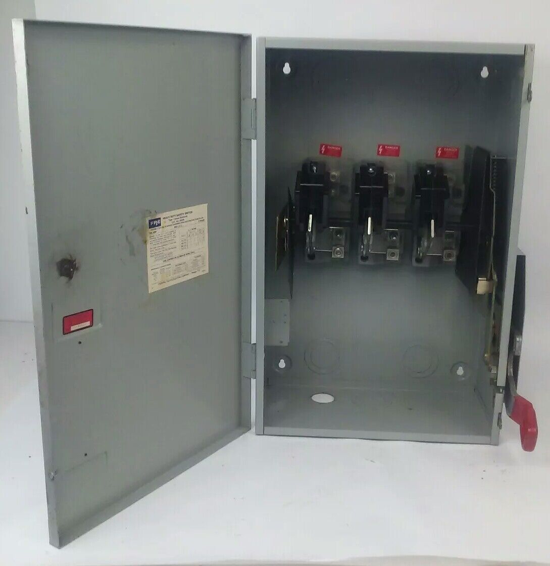 CHALLENGER H5236 NON-FUSIBLE SAFETY SWITCH, 3PH, 200A, 600V, 150HP, TYPE 1