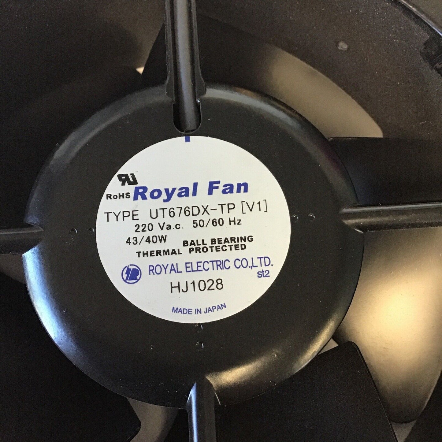 ROYAL FAN UT676DX-TP 220VAC 50/60HZ 43/40W