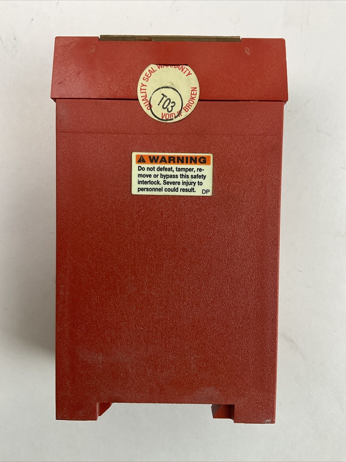 ALLEN BRADLEY 440R-E23031 SER A MINOTAUR MSR8T SAFETY RELAY CUARD MASTER