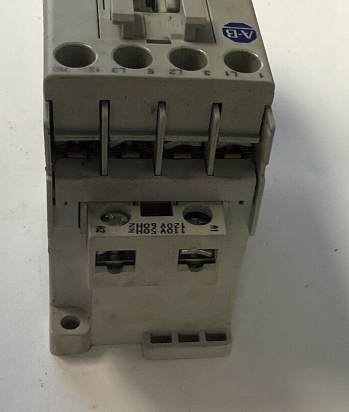 ALLEN BRADLEY 100-C16*10 SER.B W/193-EA2DB SER.B STARTER