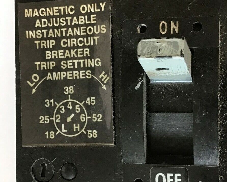 SQUARE D EHL36007 12M CIRCUIT BREAKER 600V 3POLE 7AMP