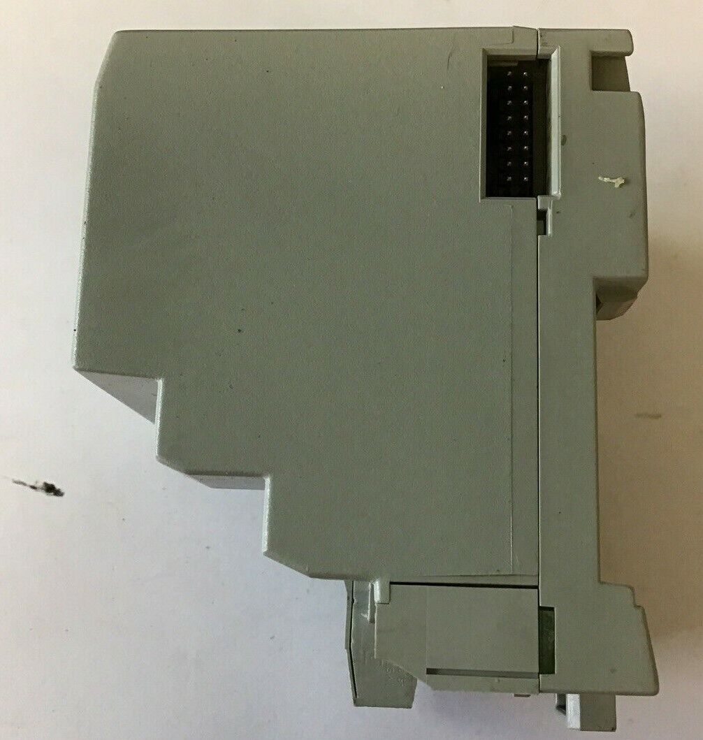 ALLEN BRADLEY 1794-ADN 24VDC ADAPTER DEVICENET FLEX I/O SER.B REV.A01 24VDC