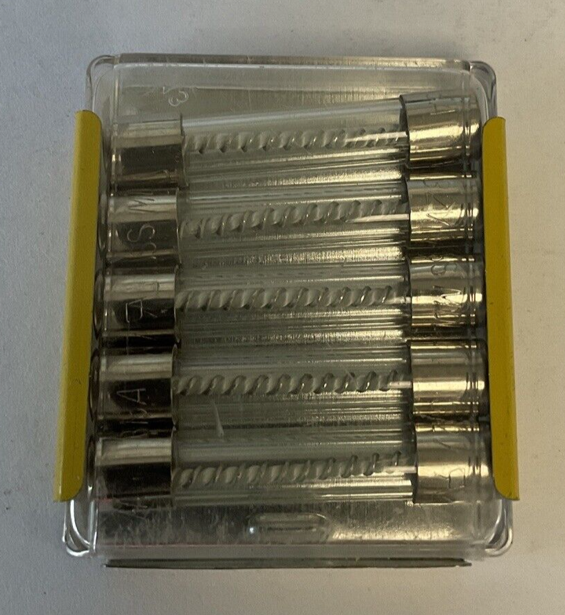 COOPER BUSSMANN MDL-15-R FUSE 32V ****LOTOF20****